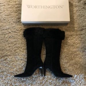 Worthington Boots, black suede fur trim, used, 7.5